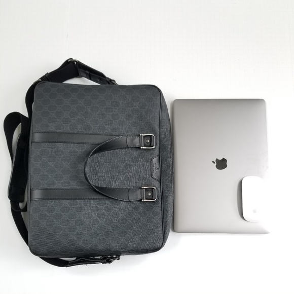 Gucci Other - GUCCI GG Supreme Briefcase Laptop Bag